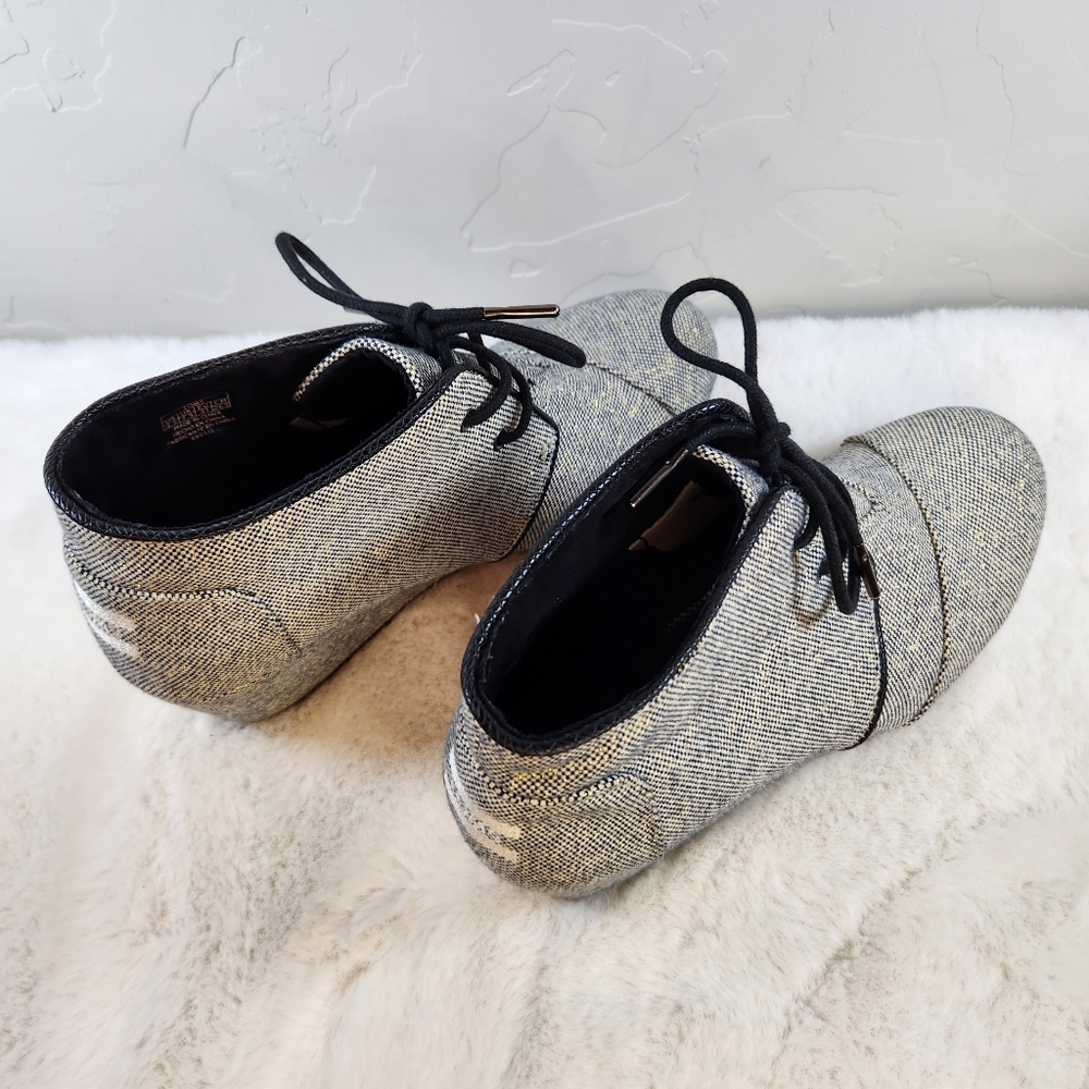 TOMS Desert Wedge | Size 9.5 | Linen Metallic Accents 3" Cork Heel - Picture 8 of 16
